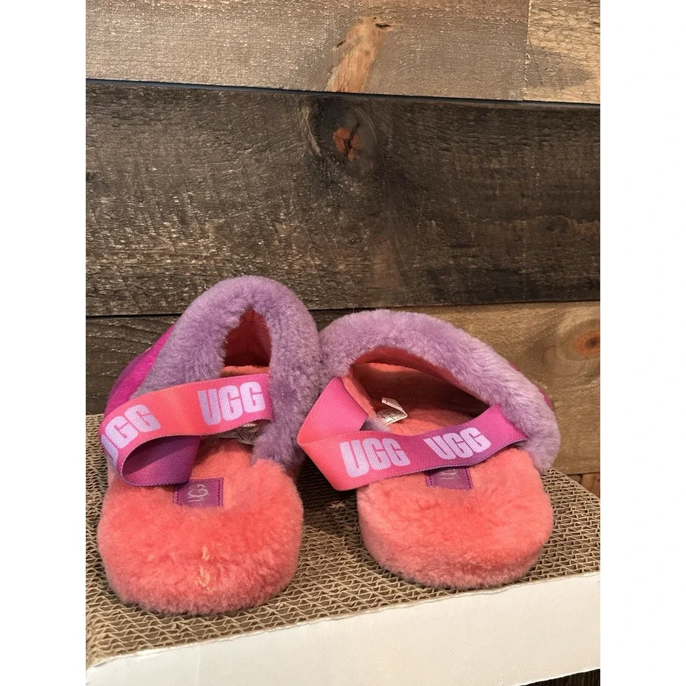 Ugg Fluff Yeah Rainbow Fur‎ Youth Size 4